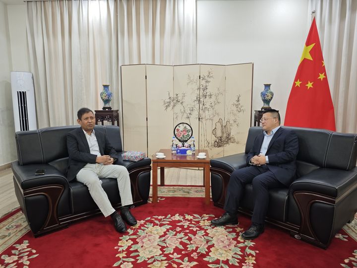 Chinese Ambassador meets Myanmar Ambassador Kyaw Moe