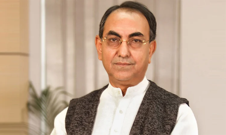 Mirza Abbas shifted from CCU to cabin in Singapore hospital Political adviser to Prime Minister Tarique Rahman and BNP standing committee member Mirza Abbas. File Photo DHAKA, April 3, 2026 (BSS) – BNP Standing Committee Member and Political Adviser to the Prime Minister Mirza Abbas has been shifted from the critical care unit (CCU) to a cabin at Singapore General Hospital. BNP media cell member Shayrul Kabir Khan confirmed the development, citing information from Abbas’s family members. “After speaking with his family members there, I learned that Mirza Abbas is slightly better than before,” Shayrul said. Mirza Abbas was flown to Singapore by an air ambulance on March 15 after his condition deteriorated. Earlier, on March 11, he suddenly lost consciousness while drinking water during iftar. As his condition did not improve, he was admitted to Evercare Hospital Dhaka later that night. facebook sharing buttonmessenger sharing buttontwitter sharing buttonwhatsapp sharing button