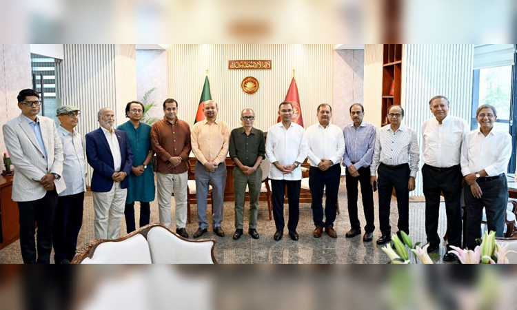 Editors’ Council leaders call on PM